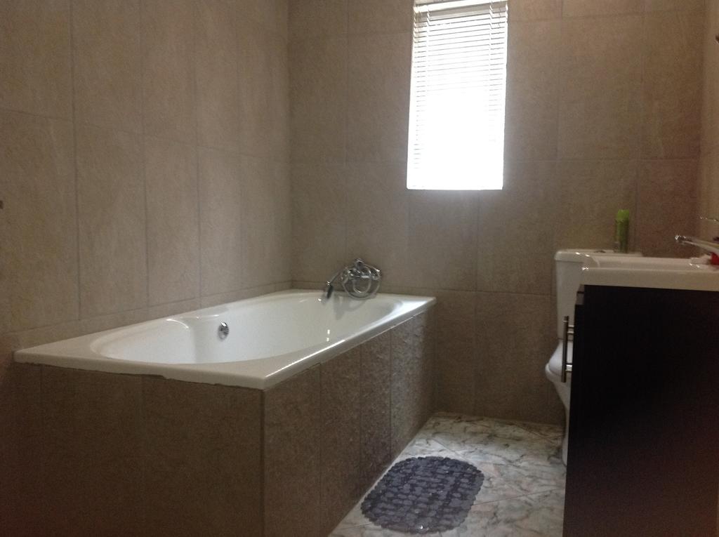 La Picasso Pensión Ermelo Habitación foto